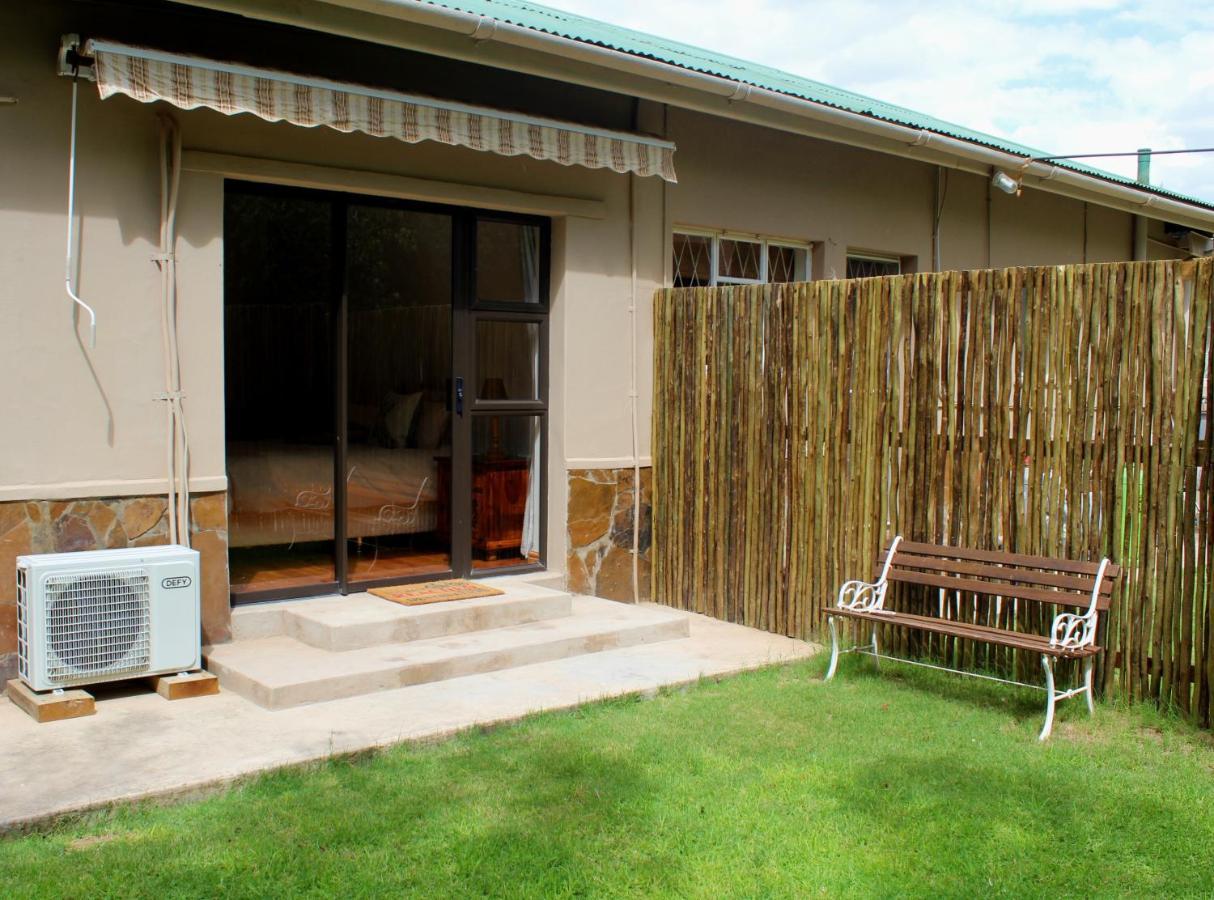 Bietjie Rus Casa de hóspedes Addo Exterior foto